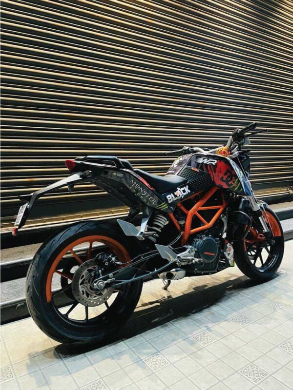 KTM Duke Kenblock Gymkhana Design 125-200-390 (BS4-BS6) [Full Body Wrap / Decal / Sticker Kit] - Image 3