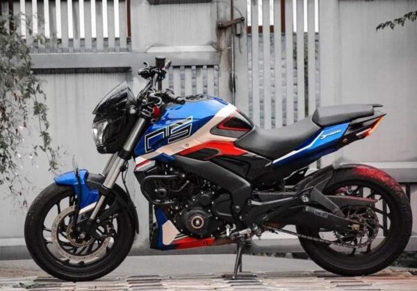 Bajaj Dominar D400 Design 250-400 (BS4-BS6) [Full Body Edge To Edge Wrap / Decal / Sticker Kit] - Image 2