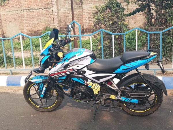 Pulsar NS Sharkbite Design Full Body Edge To Edge Wrap Decal Sticker Kit Wrap And Ride