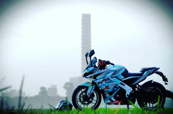 Pulsar RS 200 Tech Design [Full Body Edge To Edge Wrap / Decal / Sticker Kit] - Image 2
