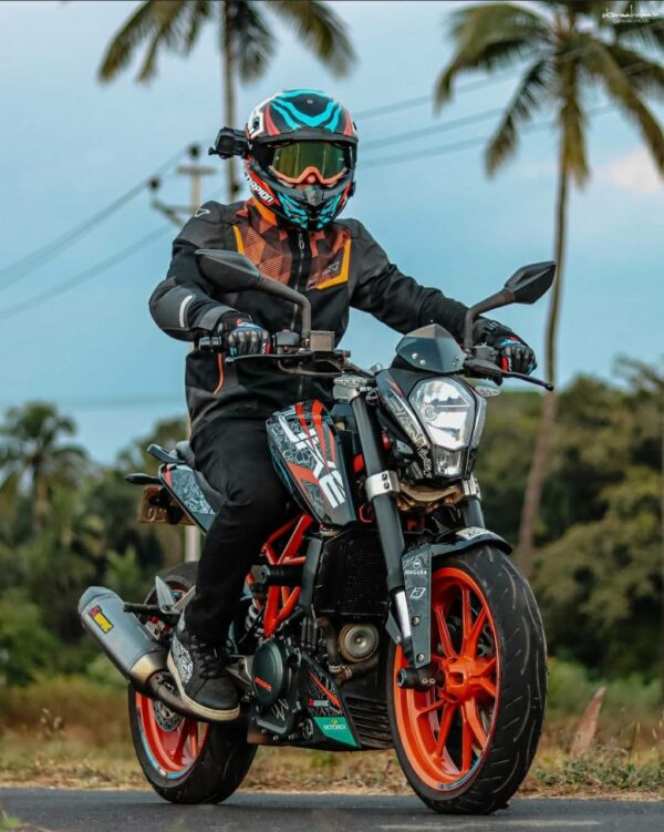 KTM Duke Slashed Design 125-200-390 (BS4-BS6) [Full Body Wrap / Decal / Sticker Kit] - Image 9