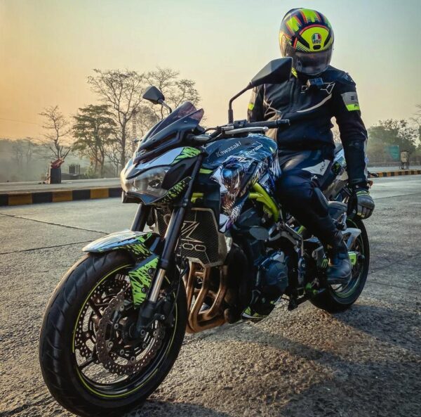 Kawasaki Z900 Symbiote Hulk Edition [Full Body Wrap / Decal / Sticker Kit] - Image 4