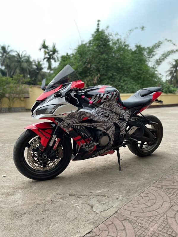 Kawasaki ZX10R Greywolf Edition [Full Body Wrap / Decal / Sticker Kit] - Image 5