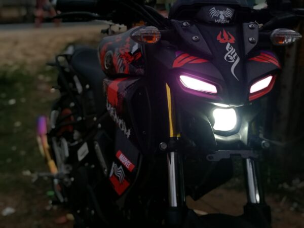 Yamaha MT 15 Venom Design [Full Body Edge To Edge Wrap / Decal / Sticker Kit] - Image 2