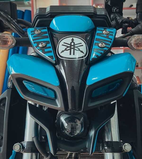 Yamaha MT 15 Slashed Design [Full Body Edge To Edge Wrap / Decal / Sticker Kit] - Image 3