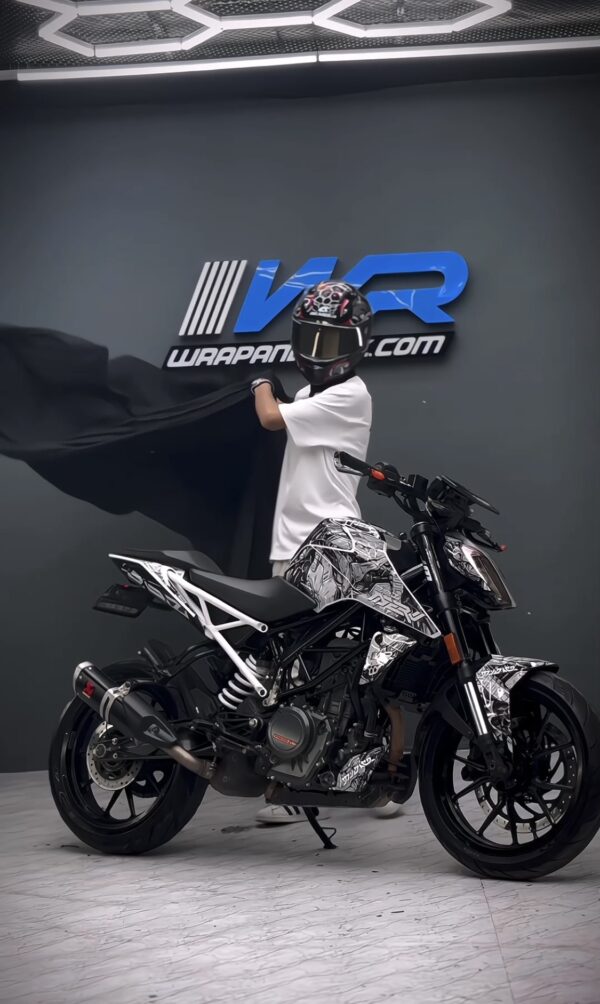 KTM Duke Mecha Edition 125-200-250-390 (BS4-BS6) [Full Body Wrap / Decal / Sticker Kit] - Image 4
